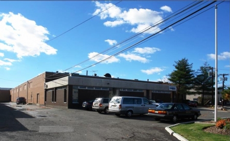 Available: 14,000 SF