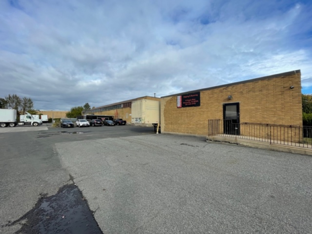 Available: 44,000 SF