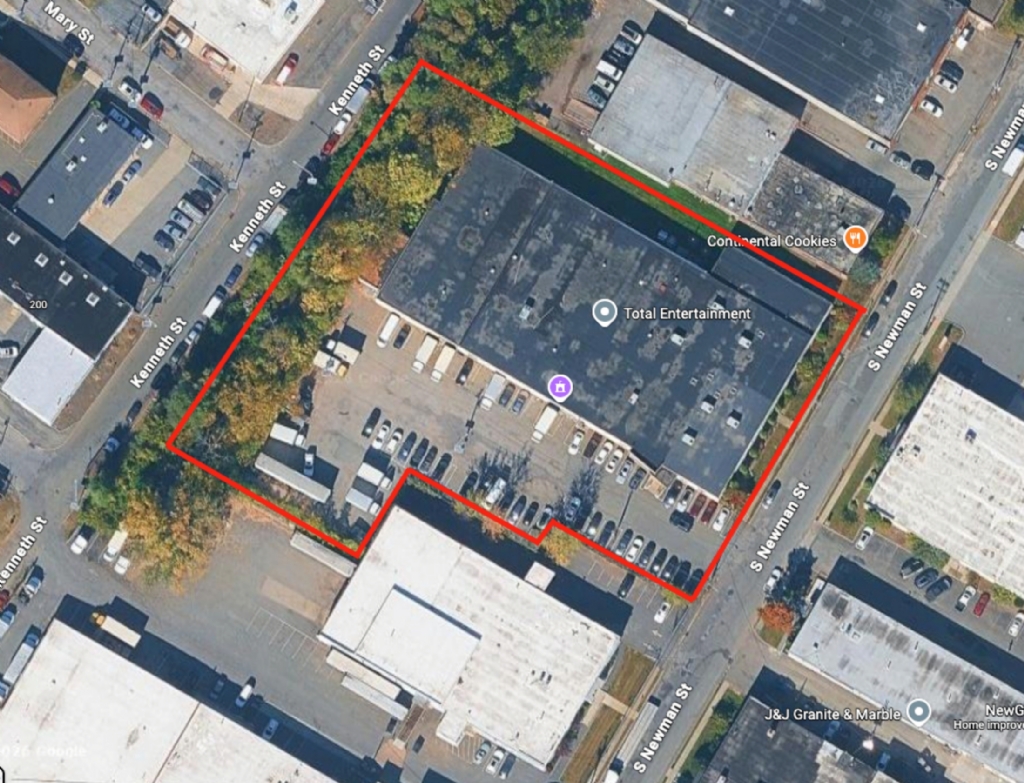 Available: 35,493 SF