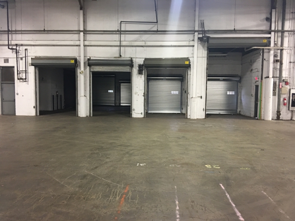 Available: 48,500 SF