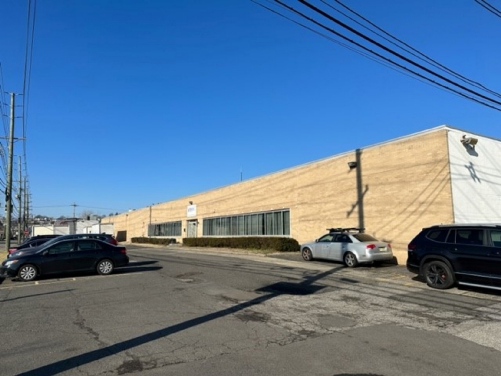 Available: 58,000 SF