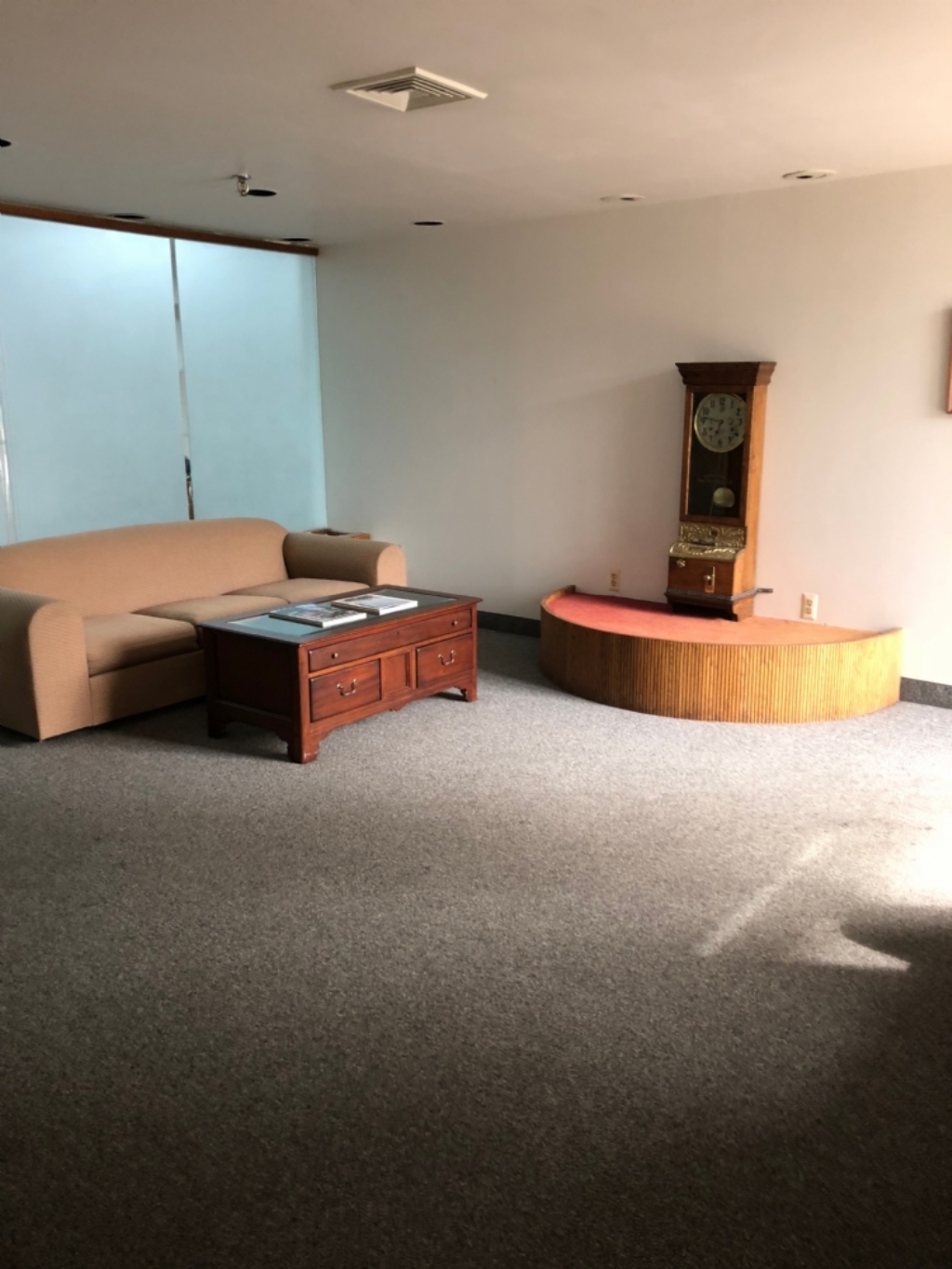 USER / INVESTOR 8,741 SF