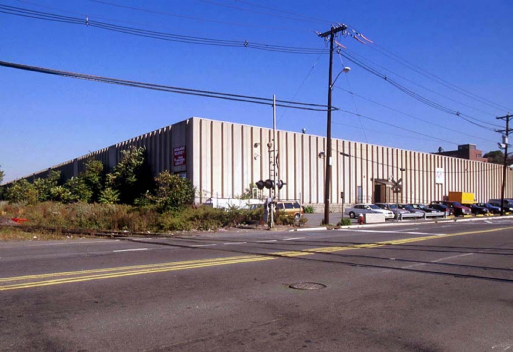 Available: 22,600 SF