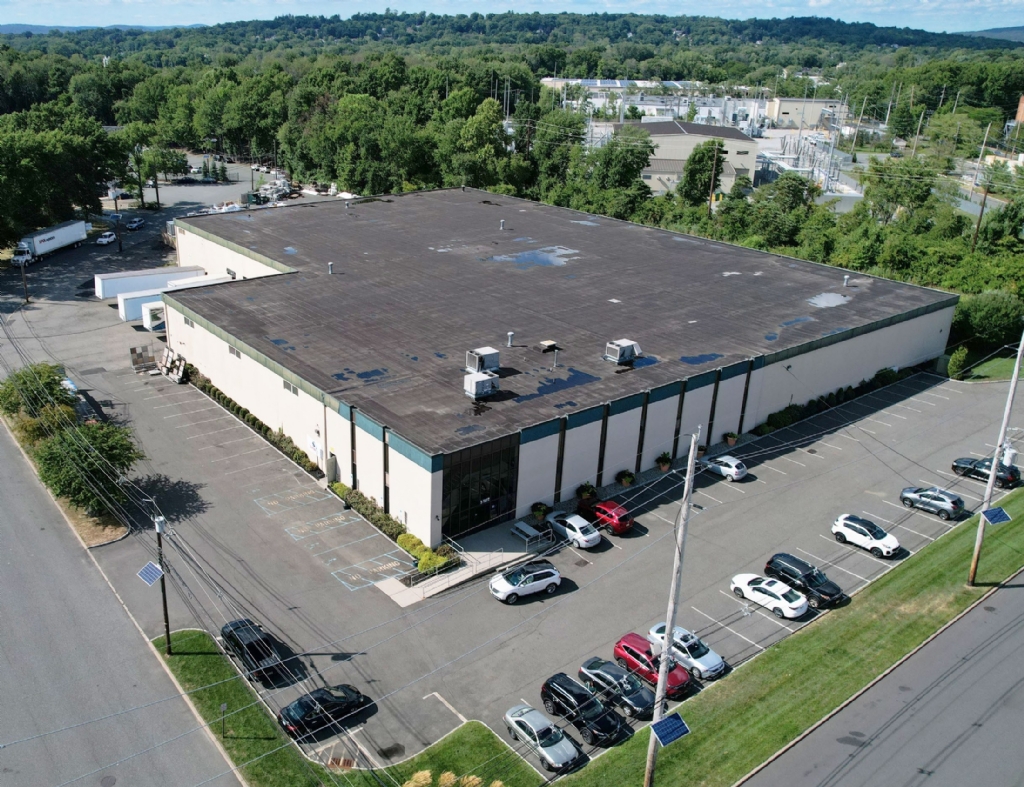 Available: 33,229 SF