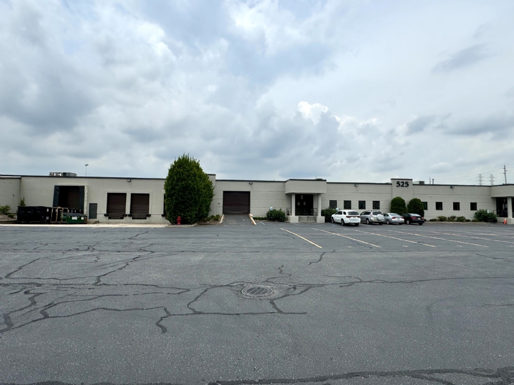 Available: 45,500 SF