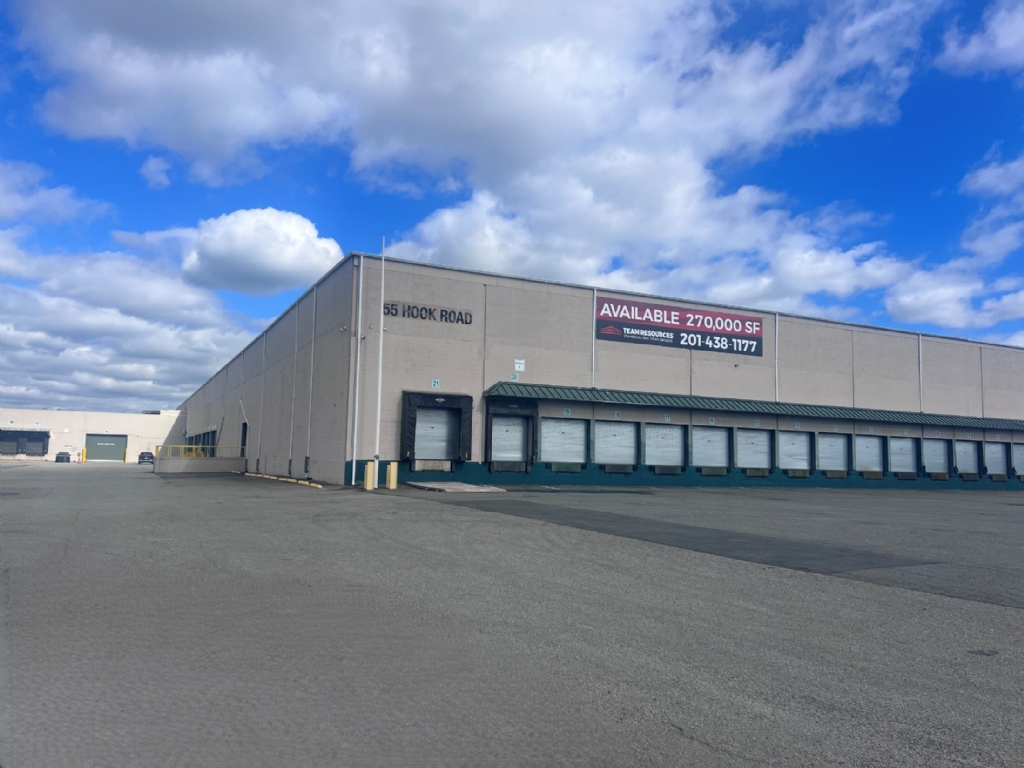 Available: 270,000 SF