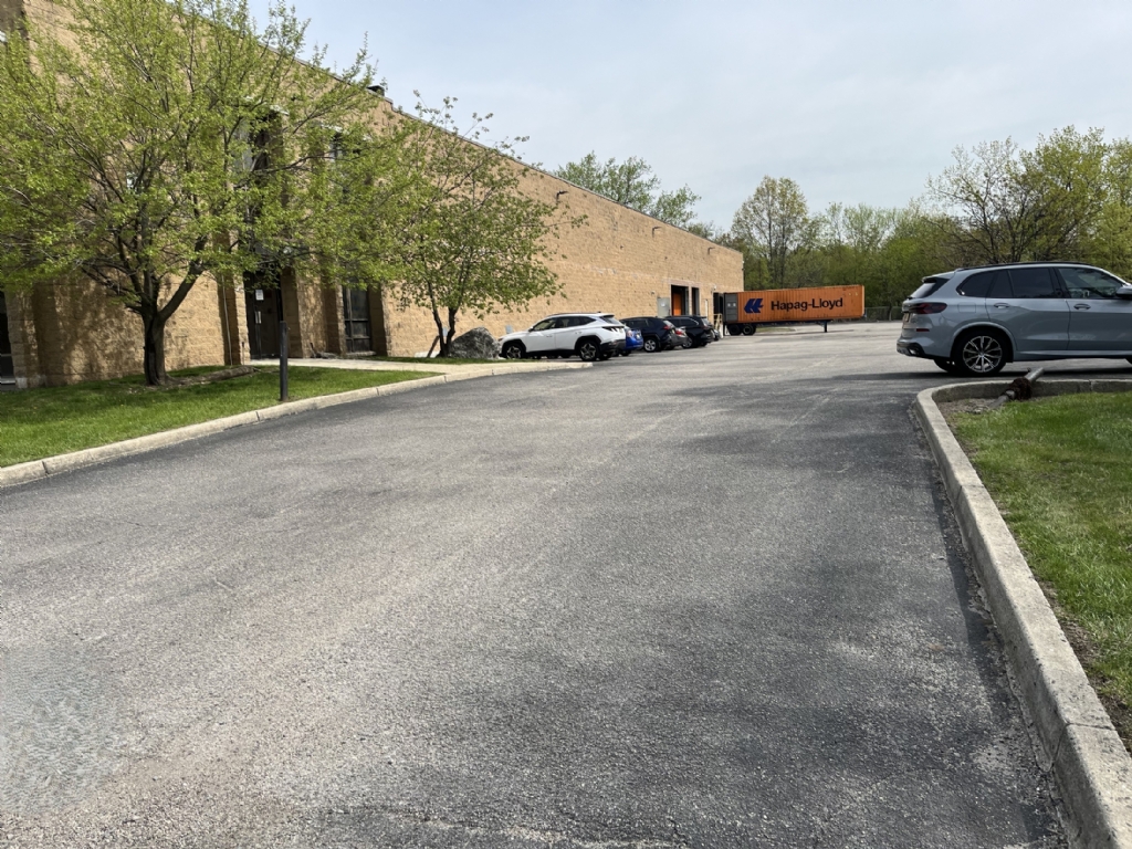 Available: 58,986 SF
