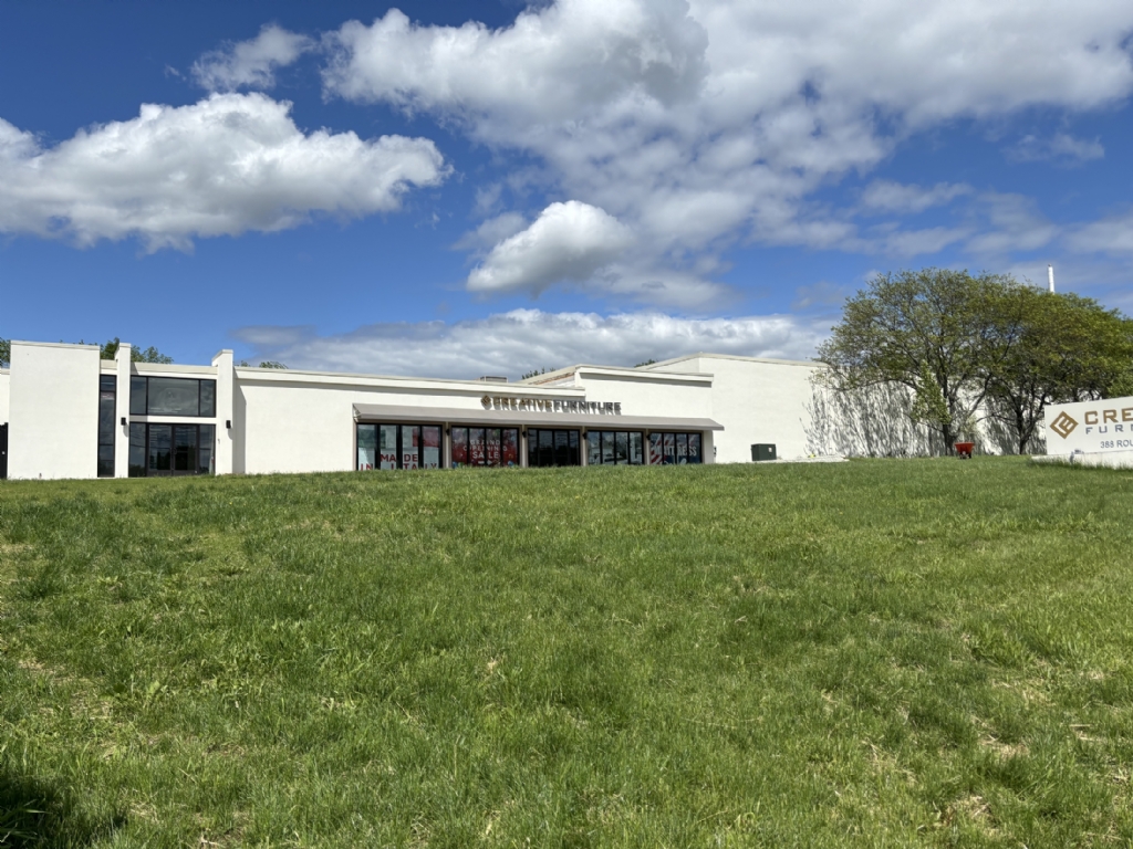 Available: 27,000 SF