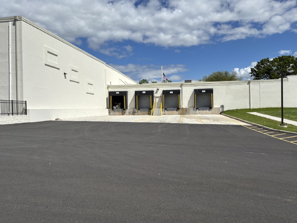 Available: 27,000 SF