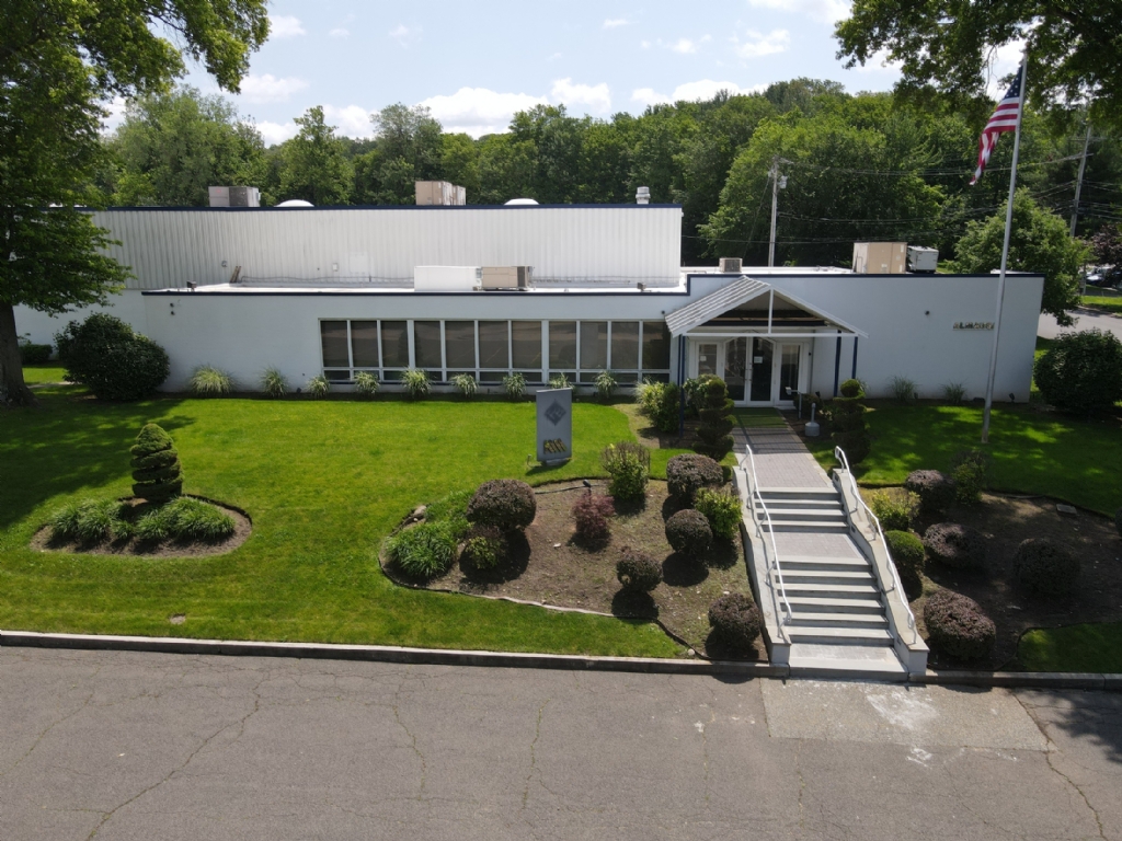 Available: 96,358 SF