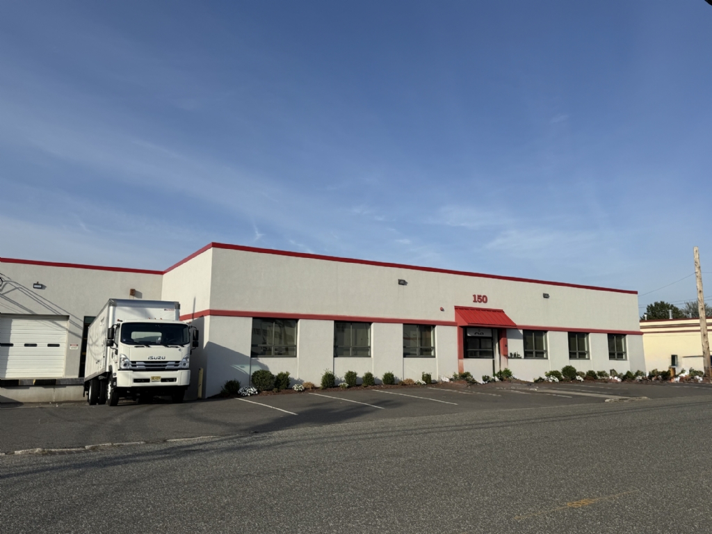 Available: 21,000 SF