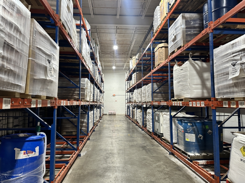 Available: 40,000 SF