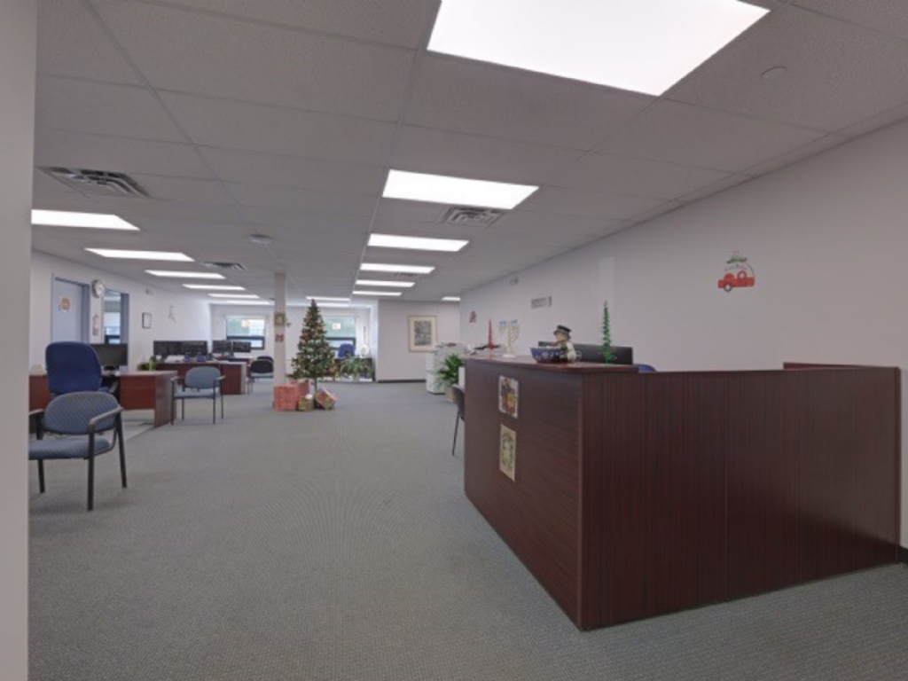 Available: 235,215 SF