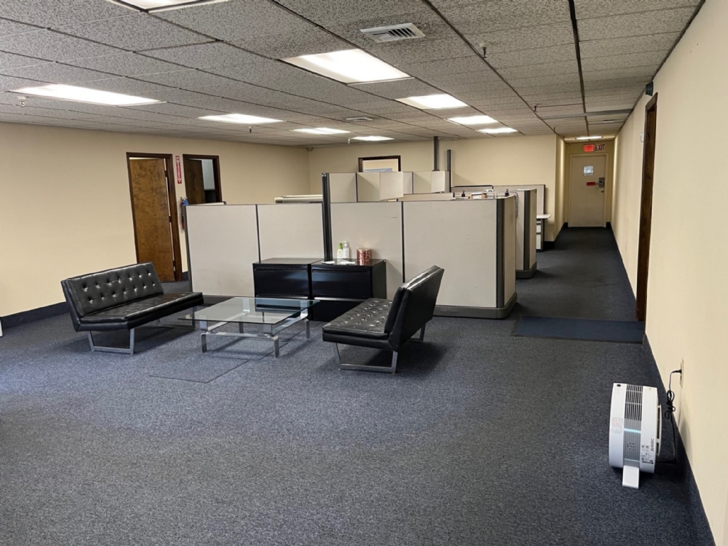 Available: 27,731 SF