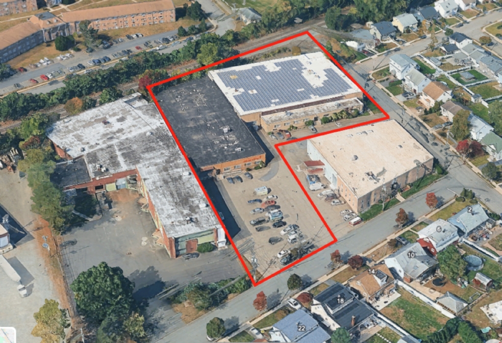 Available: 49,574 SF