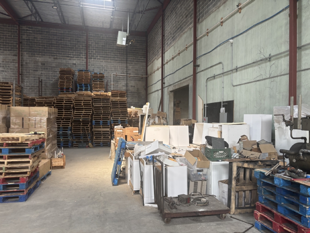 Available: 15,000 SF