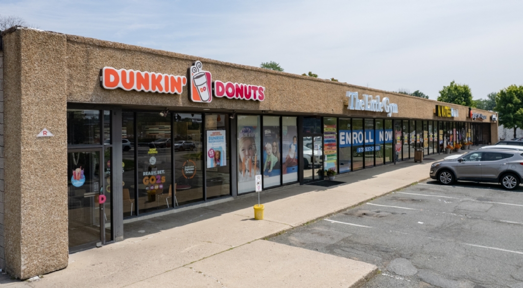 Available: 2,700 SF